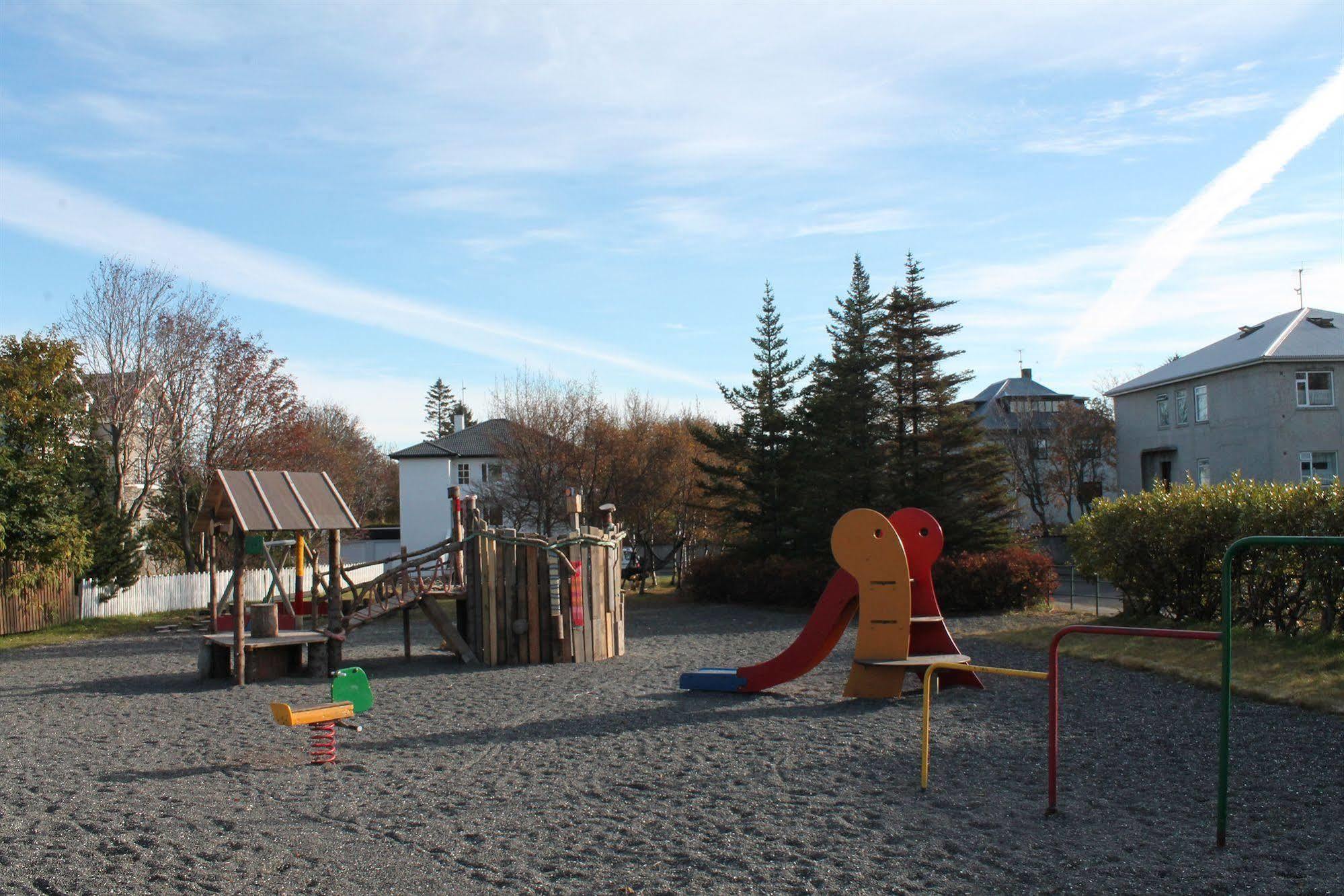 Village Ostello